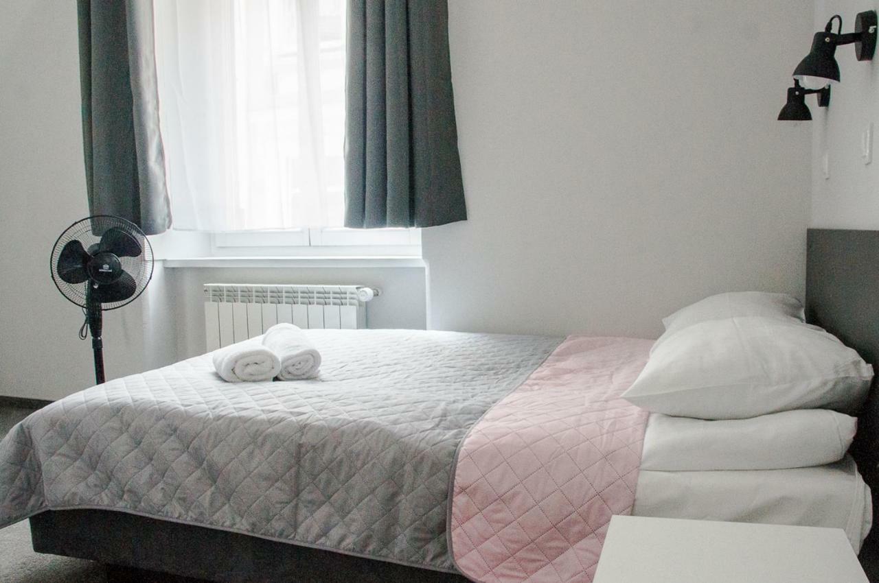 Peregrinus Rooms & Apartments - Krakow — Photos 2